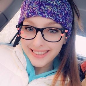 Meet your Posher, Candy